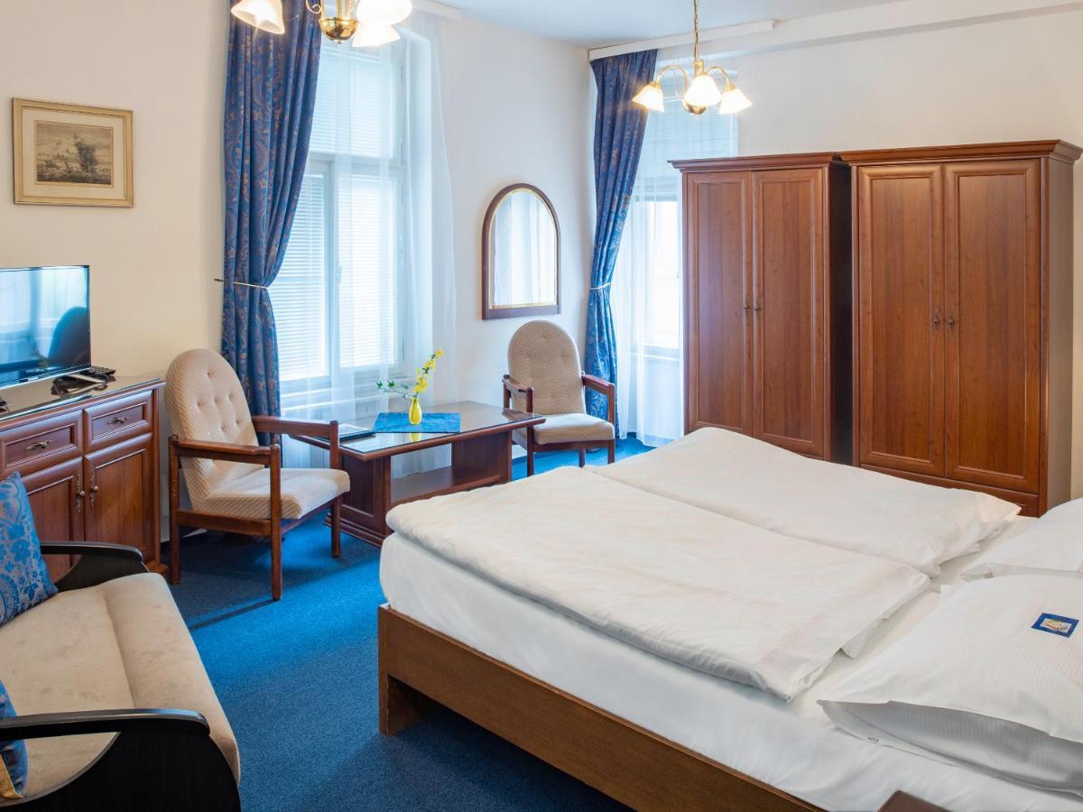 Ea Apartmany Mozart Карловы Вары Экстерьер фото
