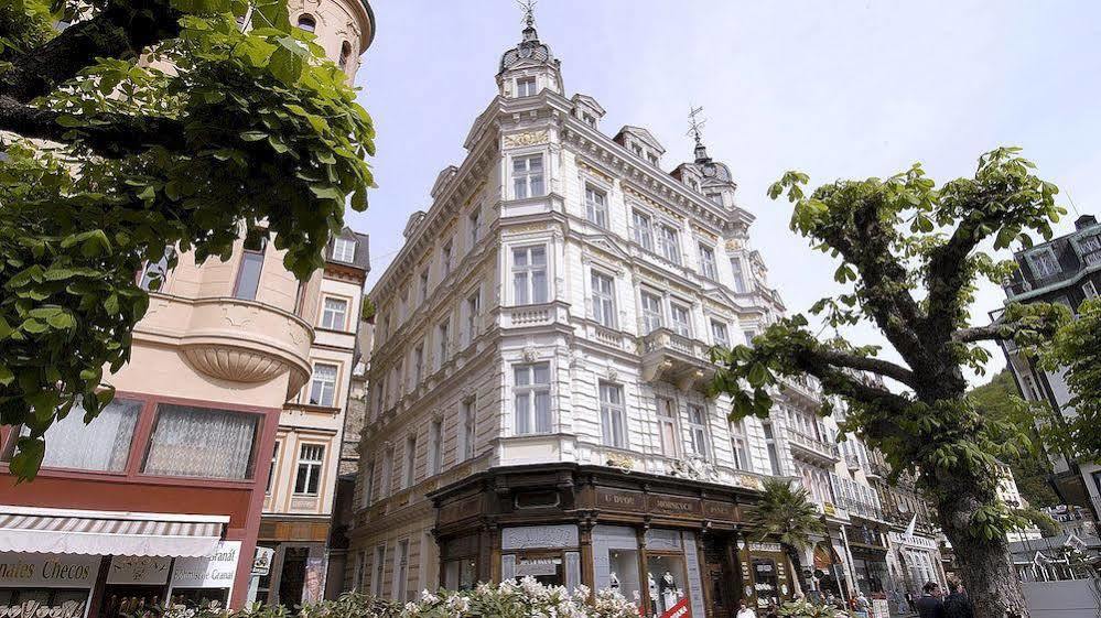 Ea Apartmany Mozart Карловы Вары Экстерьер фото